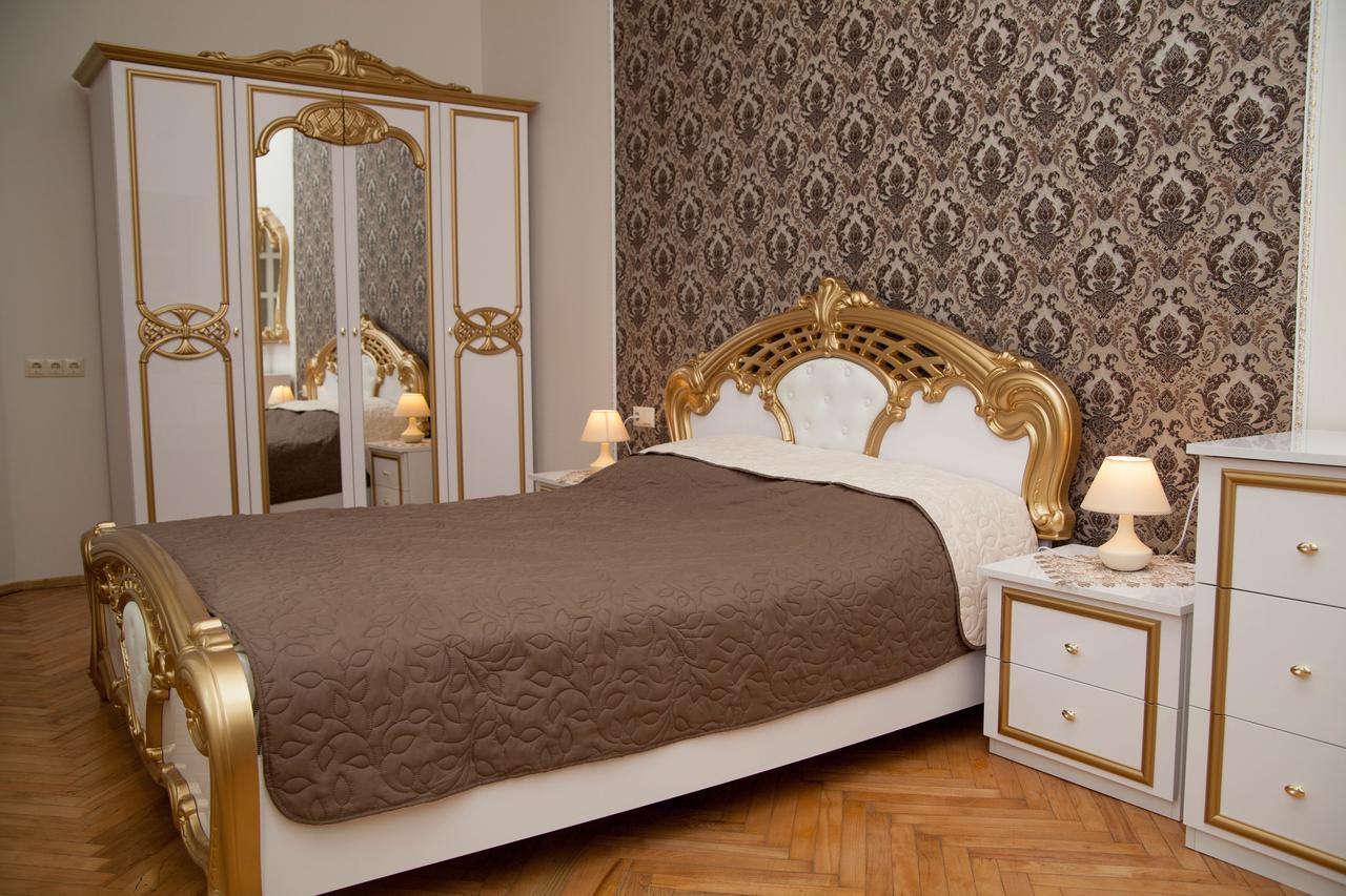 Luxury Lviv Apartment Esterno foto